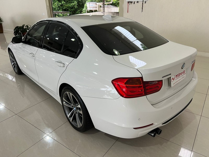 BMW 328IA SPORT 2.0 16V 4P 2013/2014 TONHO AUTOMÓVEIS LAJEADO / Carros no Vale