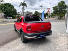 VOLKSWAGEN SAVEIRO CROSS 1.6 T.FLEX 16V CD 2022/2023 LS MULTIMARCAS VENÂNCIO AIRES / Carros no Vale