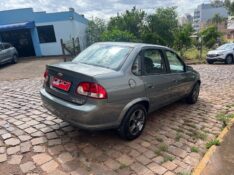 CHEVROLET CLASSIC 1.0 2014/2014 ELY AUTOMÓVEIS LAJEADO / Carros no Vale