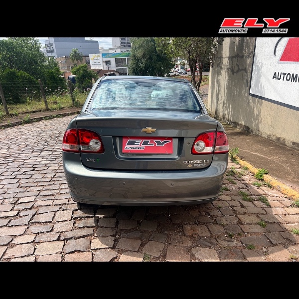 CHEVROLET CLASSIC 1.0 2014/2014 ELY AUTOMÓVEIS LAJEADO / Carros no Vale