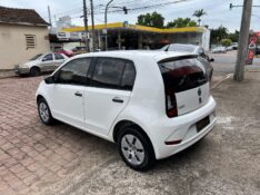 VOLKSWAGEN UP! 1.0 MPI TAKE UP 12V FLEX 4P MANUAL 2017/2018 AR MULTIMARCAS VENÂNCIO AIRES / Carros no Vale