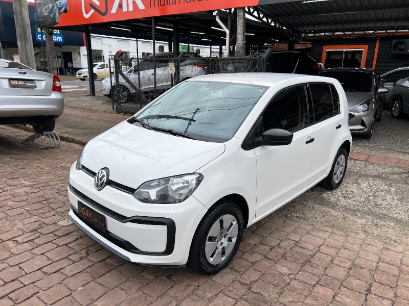 VOLKSWAGEN UP! 1.0 MPI TAKE UP 12V FLEX 4P MANUAL 2017/2018 AR MULTIMARCAS VENÂNCIO AIRES / Carros no Vale