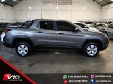 FIAT TORO 1.8 16V ENDURANCE AUTOMÁTICO 2018/2019 V10 VEÍCULOS CAXIAS DO SUL / Carros no Vale