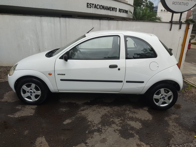 FORD KA GL IMAGE - 2000