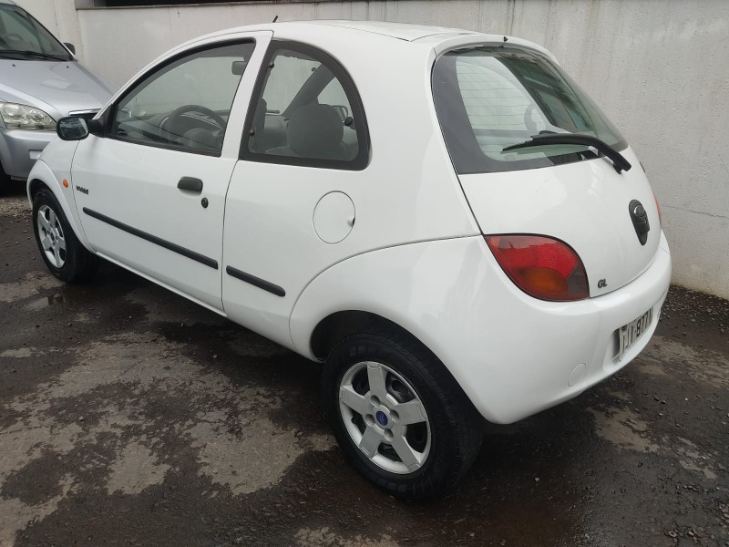 FORD KA GL IMAGE - 2000