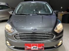 FORD KA 1.5 SEDAN TITANIUM 12V 2018/2019 JM AUTOMÓVEIS VENÂNCIO AIRES / Carros no Vale