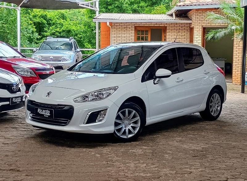 PEUGEOT 308 1.6 ACTIVE 16V FLEX 4P MANUAL 2014/2014 RICARDO VEÍCULOS TEUTÔNIA / Carros no Vale