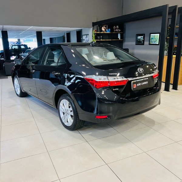 TOYOTA COROLLA 2.0 XEI 16V 2018/2018 JOÃO CARROS MULTIMARCAS GUAPORÉ / Carros no Vale