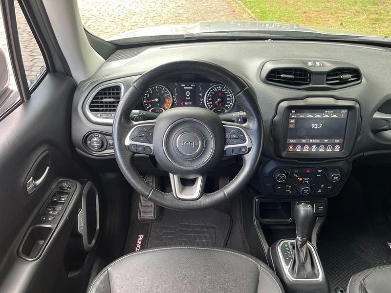 JEEP RENEGADE LONGITUDE 1.8 4P FLEX AUT 2021/2021 BOSCO AUTOMÓVEIS GUAPORÉ / Carros no Vale