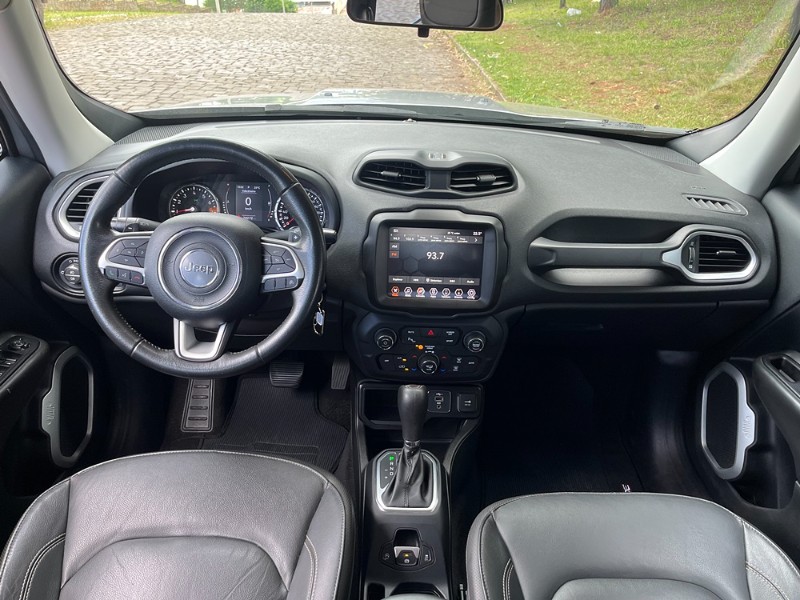 JEEP RENEGADE LONGITUDE 1.8 4P FLEX AUT 2021/2021 BOSCO AUTOMÓVEIS GUAPORÉ / Carros no Vale