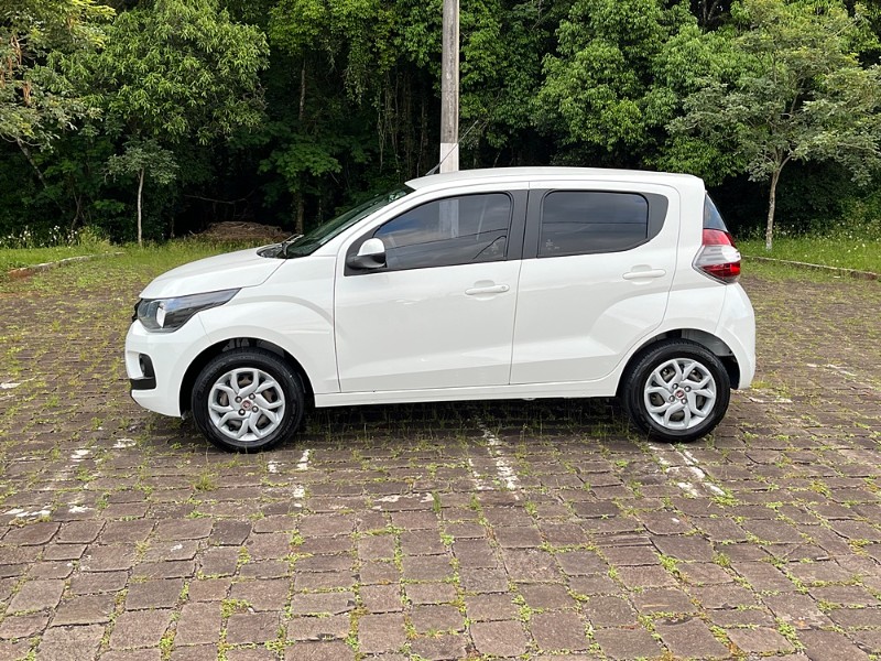 FIAT MOBI DRIVE 1.0 FLEX 2020/2020 BOSCO AUTOMÓVEIS GUAPORÉ / Carros no Vale