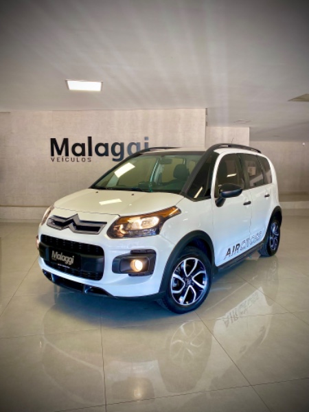 CITROEN AIRCROSS 1.6 TENDANCE 16V 2015/2015 MALAGGI VEÍCULOS ENCANTADO / Carros no Vale