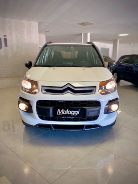 CITROEN AIRCROSS 1.6 TENDANCE 16V 2015/2015 MALAGGI VEÍCULOS ENCANTADO / Carros no Vale