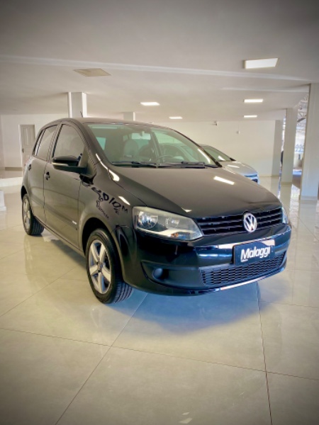 VOLKSWAGEN FOX 1.6 COMPLETO 2012/2013 MALAGGI VEÍCULOS ENCANTADO / Carros no Vale