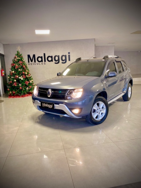 RENAULT DUSTER DYNAMIQUE 1.6 FLEX 16V MEC. 2016/2017 MALAGGI VEÍCULOS ENCANTADO / Carros no Vale