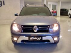 RENAULT DUSTER DYNAMIQUE 1.6 FLEX 16V MEC. 2016/2017 MALAGGI VEÍCULOS ENCANTADO / Carros no Vale