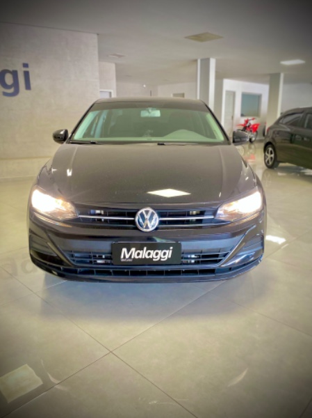 VOLKSWAGEN VIRTUS 1.6 MSI 16V 2018/2019 MALAGGI VEÍCULOS ENCANTADO / Carros no Vale