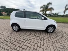 VOLKSWAGEN UP! 1.0 MOVE 12V 2015/2015 ELY AUTOMÓVEIS LAJEADO / Carros no Vale