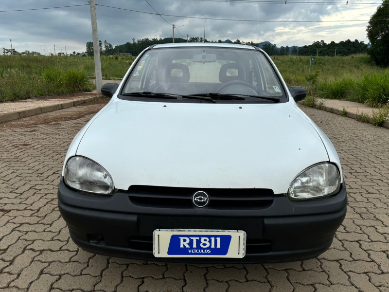 CHEVROLET CORSA 1.0 WIND 8V /1996 RT 811 VEÍCULOS ARROIO DO MEIO / Carros no Vale