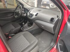 FORD KA + 1.0 SE 12V /2015 CHIMA VEÍCULOS VENÂNCIO AIRES / Carros no Vale