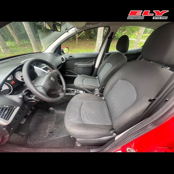 PEUGEOT 207 1.4 ACTIVE 8V 2014/2014 ELY AUTOMÓVEIS LAJEADO / Carros no Vale