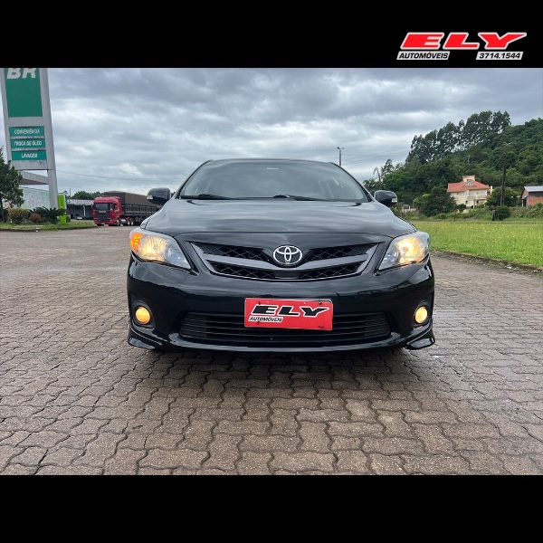 TOYOTA COROLLA 2.0 XRS 16V FLEX 4P AUTOMÁTICO 2014/2014 ELY AUTOMÓVEIS LAJEADO / Carros no Vale