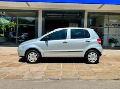 VOLKSWAGEN FOX PLUS 1.0 2005/2006 SÉTIMA VEÍCULOS GUAPORÉ / Carros no Vale