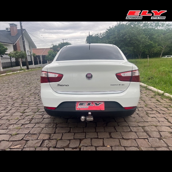 FIAT GRAND SIENA ESSENCE 1.6 FLEX 16V 2015/2015 ELY AUTOMÓVEIS LAJEADO / Carros no Vale