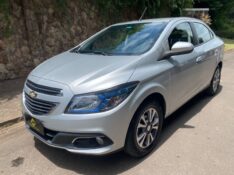 CHEVROLET PRISMA LTZ 1.4 2014/2014 ESTAÇÃO DO CARRO ESTRELA / Carros no Vale