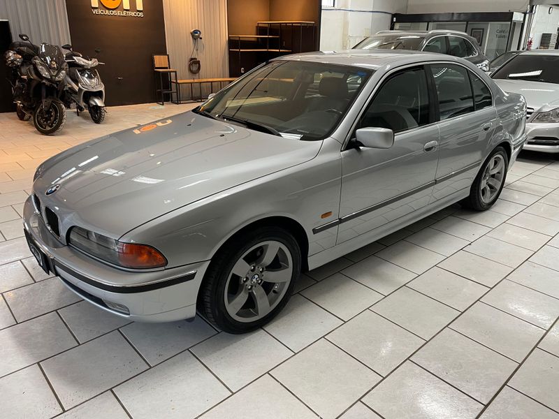 BMW 528I 2.8 SEDAN 24V GASOLINA 4P AUTOMÁTICO 1997/1997 FÁBIO BERNARDES PORTO ALEGRE / Carros no Vale