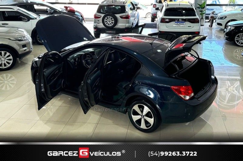 CHEVROLET CRUZE 1.8 LT 16V 2014/2014 GARCEZ VEÍCULOS BENTO GONÇALVES / Carros no Vale