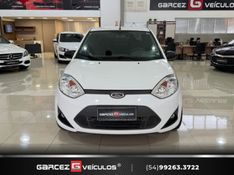 FORD FIESTA 1.6 MPI SEDAN 8V 2010/2011 GARCEZ VEÍCULOS BENTO GONÇALVES / Carros no Vale