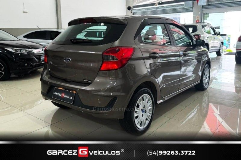 FORD KA 1.0 SE PLUS 12V 2020/2021 GARCEZ VEÍCULOS BENTO GONÇALVES / Carros no Vale