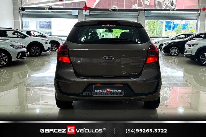 FORD KA 1.0 SE PLUS 12V 2020/2021 GARCEZ VEÍCULOS BENTO GONÇALVES / Carros no Vale