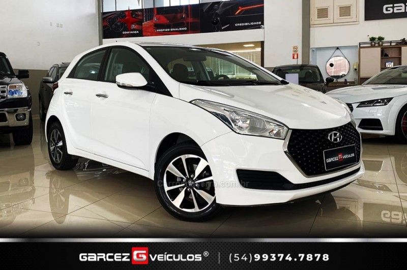 HYUNDAI HB20 1.0 COMFORT STYLE 12V 2016/2017 GARCEZ VEÍCULOS BENTO GONÇALVES / Carros no Vale