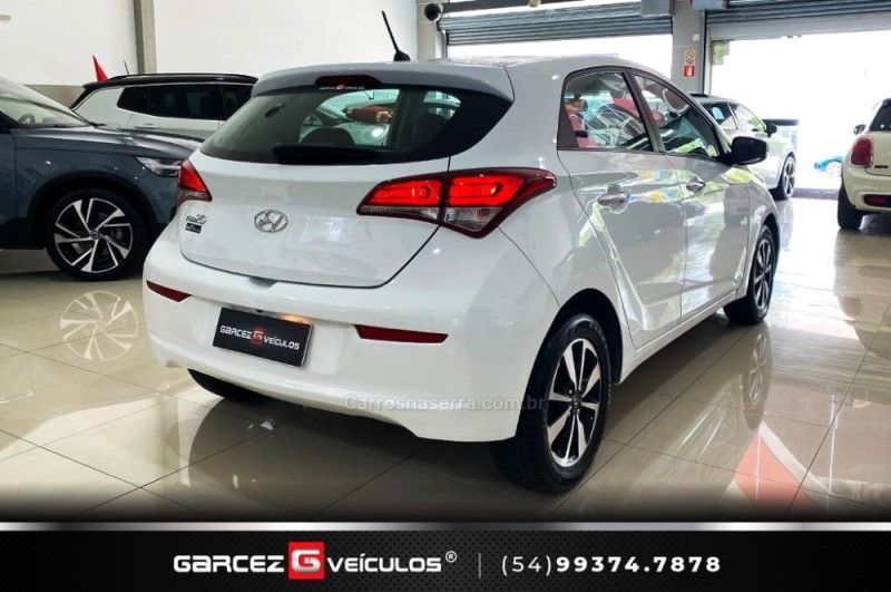 HYUNDAI HB20 1.0 COMFORT STYLE 12V 2016/2017 GARCEZ VEÍCULOS BENTO GONÇALVES / Carros no Vale