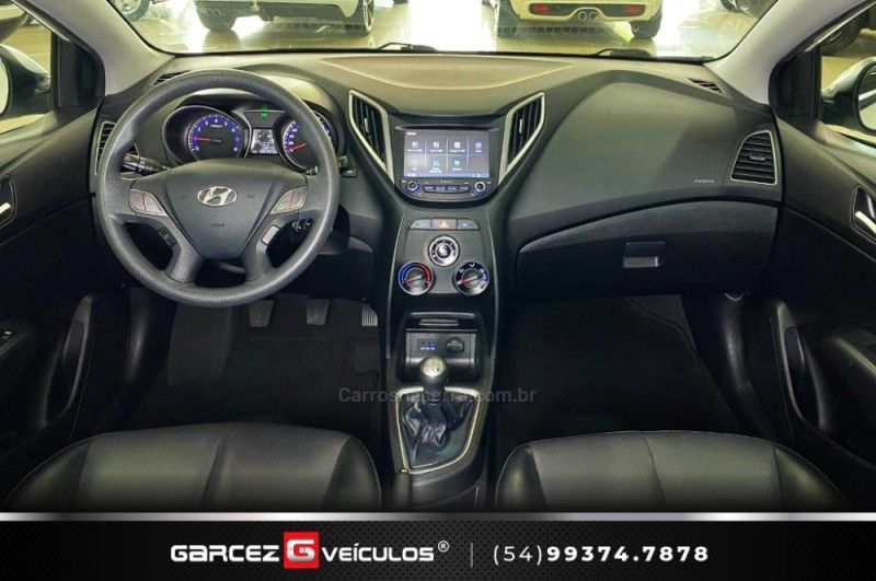 HYUNDAI HB20 1.0 COMFORT STYLE 12V 2016/2017 GARCEZ VEÍCULOS BENTO GONÇALVES / Carros no Vale