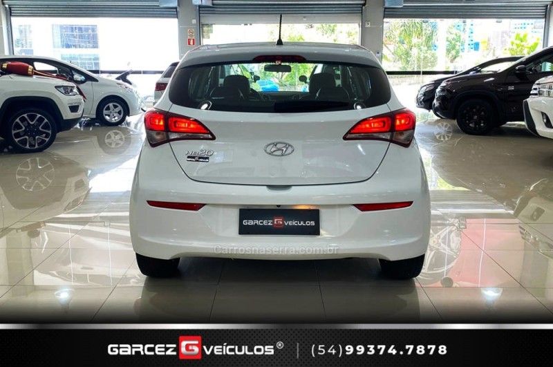 HYUNDAI HB20 1.0 COMFORT STYLE 12V 2016/2017 GARCEZ VEÍCULOS BENTO GONÇALVES / Carros no Vale