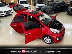 KIA PICANTO 1.0 EX4 12V AUTOMÁTICO 2012/2013 GARCEZ VEÍCULOS BENTO GONÇALVES / Carros no Vale