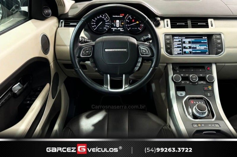 LAND ROVER RANGE ROVER EVOQUE 2.0 PRESTIGE 4WD 16V 2014/2014 GARCEZ VEÍCULOS BENTO GONÇALVES / Carros no Vale