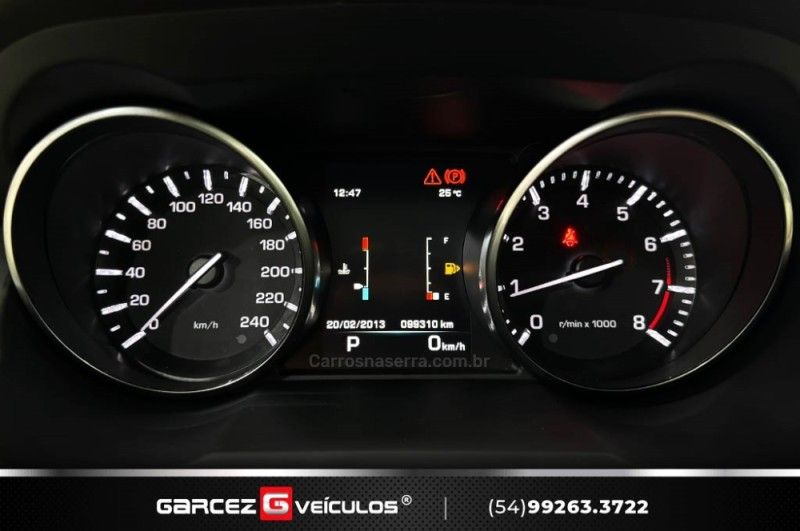 LAND ROVER RANGE ROVER EVOQUE 2.0 PRESTIGE 4WD 16V 2014/2014 GARCEZ VEÍCULOS BENTO GONÇALVES / Carros no Vale