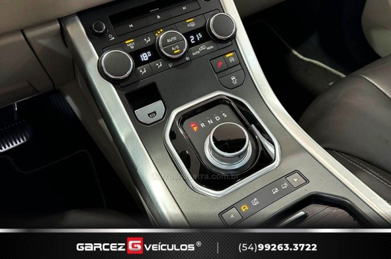 LAND ROVER RANGE ROVER EVOQUE 2.0 PRESTIGE 4WD 16V 2014/2014 GARCEZ VEÍCULOS BENTO GONÇALVES / Carros no Vale