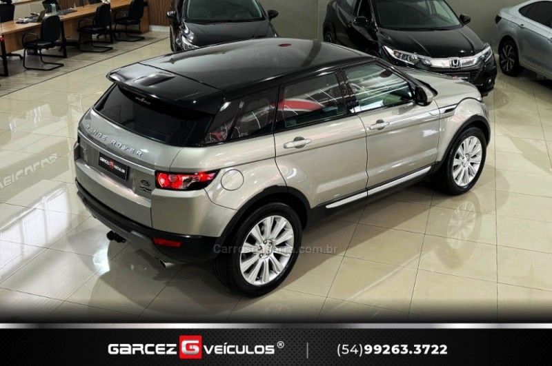 LAND ROVER RANGE ROVER EVOQUE 2.0 PRESTIGE 4WD 16V 2014/2014 GARCEZ VEÍCULOS BENTO GONÇALVES / Carros no Vale