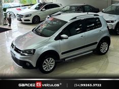 VOLKSWAGEN CROSSFOX 1.6 MI 8V AUTOMATIZADO 2013/2013 GARCEZ VEÍCULOS BENTO GONÇALVES / Carros no Vale