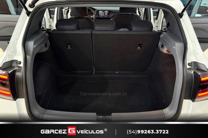 VOLKSWAGEN T-CROSS 1.0 TSI 200 SENSE 2020/2021 GARCEZ VEÍCULOS BENTO GONÇALVES / Carros no Vale