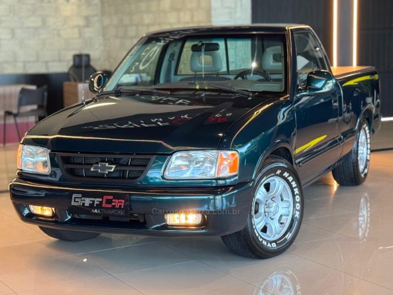 CHEVROLET S10 4.3 SFI DLX 4X2 CS V6 12V 1998/1998 GRIFFCAR MULTIMARCAS DOIS IRMÃOS / Carros no Vale