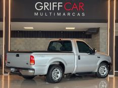 FORD F-250 4.2 XLT 4X2 CS TURBO 2000/2000 GRIFFCAR MULTIMARCAS DOIS IRMÃOS / Carros no Vale