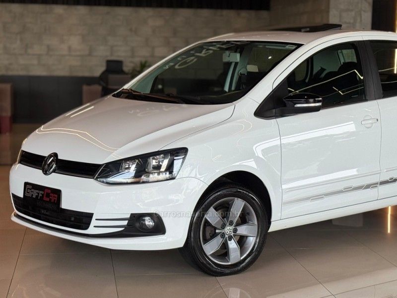 VOLKSWAGEN FOX 1.6 CONNECT 8V 2018/2019 GRIFFCAR MULTIMARCAS DOIS IRMÃOS / Carros no Vale