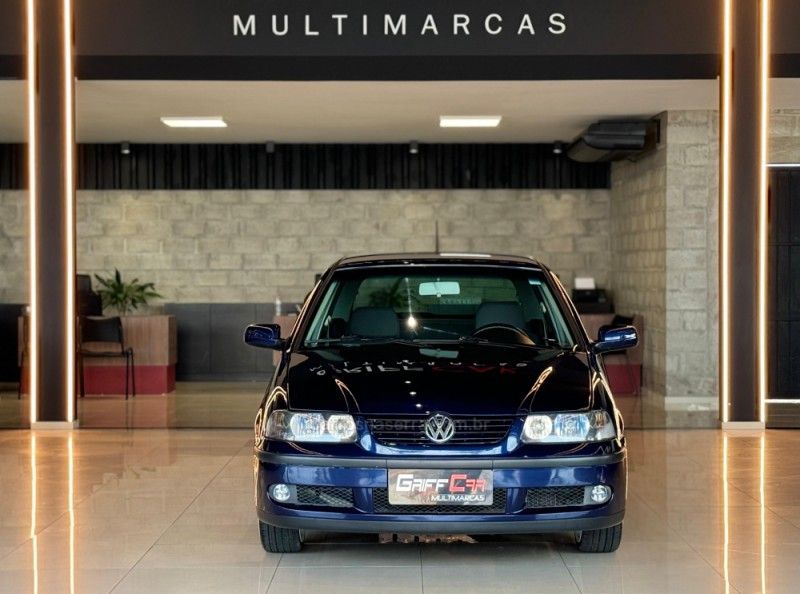 VOLKSWAGEN GOL 1.0 MI SPORT 16V G.III 2002/2002 GRIFFCAR MULTIMARCAS DOIS IRMÃOS / Carros no Vale