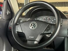 VOLKSWAGEN GOL 1.0 MI SPORT 16V G.III 2002/2002 GRIFFCAR MULTIMARCAS DOIS IRMÃOS / Carros no Vale